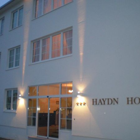 Haydn Hotel Kismarton Kültér fotó